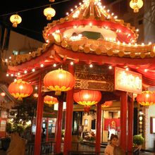 春節祭、中秋節のイベントが行われる「南京町広場」