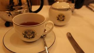 サロン・ド・テも併設の有名紅茶店マリアージュ・フレール本店