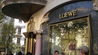 一際目立ってます。