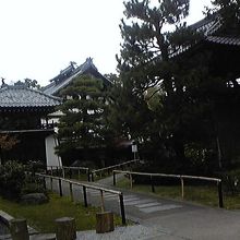 良く整備された境内