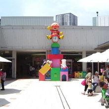 ショッピングモールエリア