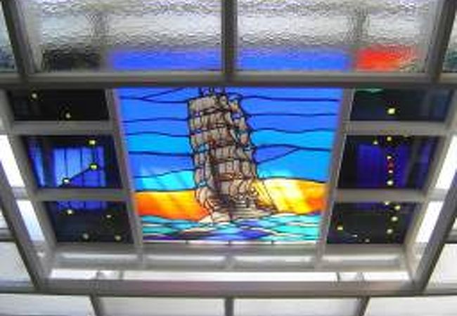 ステンドグラス