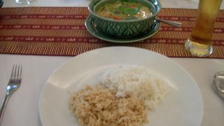 伝統的タイ料理