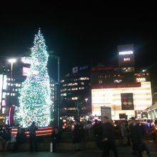 駅前のイルミネーション