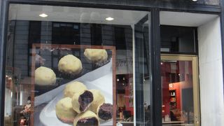 ファニーメイ (ノース ミシガンアベニュー店)