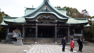 神社内には豊臣秀吉像があります