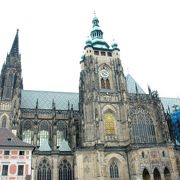 プラハ城の大聖堂