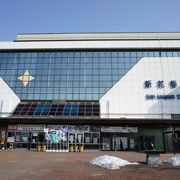 花巻市街からは離れているので、市街にはここから在来線に乗換えです