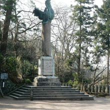 ローマ時代のポンペイの宮殿石柱の記念碑