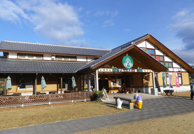 物産館