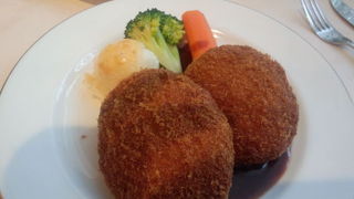 デミグラスソースのおいしさに唸る午後