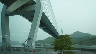 生口島と因島を結ぶ斜張橋
