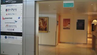 広く清潔な空港