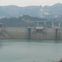 ダム湖百選月山湖の寒河江ダム（さがえダム）