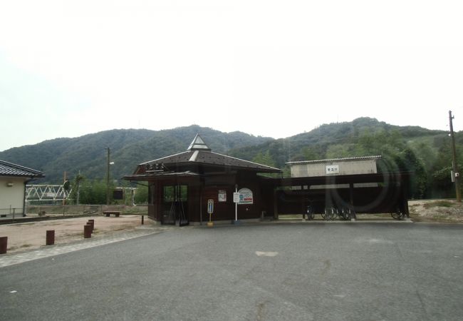 香淀駅