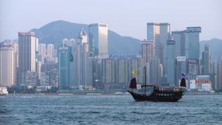 九龍と香港島のバイパス