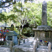 戦死した女学生の慰霊碑です。