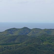 遠く韓国が見える