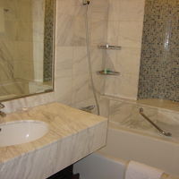 綺麗なバスルーム