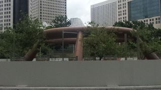 富の噴水工事中