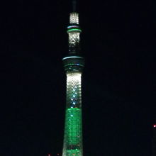 浅草ハレテラス(屋上)からの東京スカイツリー