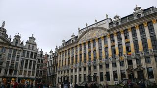 グランプラスを彩る