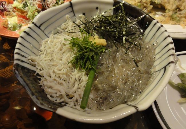 しらすや 腰越漁港前店