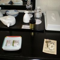 有田焼の茶器も和モダンでおしゃれ