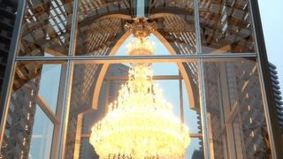 バカラのシャンデリア！