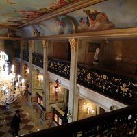 これがビクトリア王朝風・・・