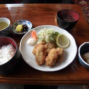 的矢で地元の牡蠣を食べてきました。