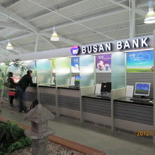 フリーネット。待ち時間にネットが出来る。