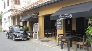 ゴール旧市街にあるおしゃれカフェ