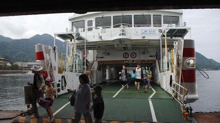 広島で有名な観光地、宮島には必ずフェリーで。
