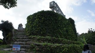 危険ですが、竹富島唯一の高台