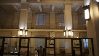 日銀の営業当時の雰囲気が生々しく残っているような気がしました