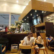 席数は多くないです