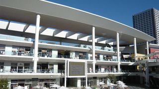 冬の季節はさむ～いさむ～い館内　