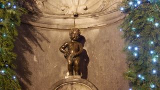 小便小僧は派手でした