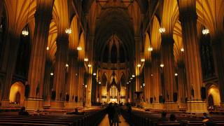 誰でも教会内に入れます