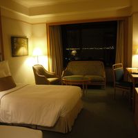 サイゴン川が一望できます。