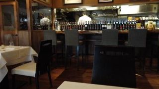 代官山駅至近の小さなイタリア料理店