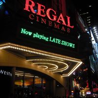 映画館も近いです（TOY STORY3を見ました）