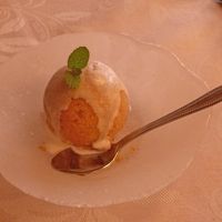 黒糖のシャーベットがデザート