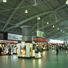 DUTY　FREE SHOPは、金浦空港より多いです。