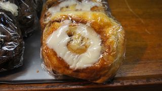 麻布十番の中心にある人気のパン屋さん