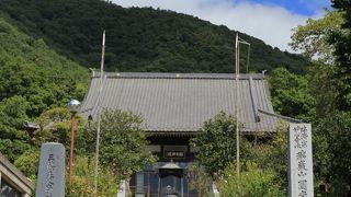 躑躅ヶ崎のふもとにある三条夫人の菩提寺