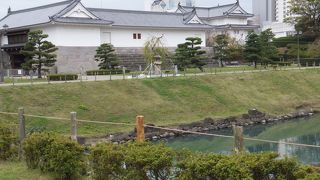 東御門･巽櫓は展示館となっています