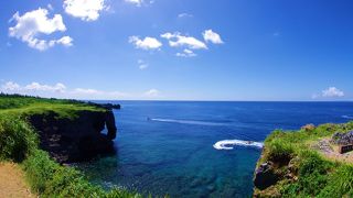 きれいな海と気持ちのいい見晴らし