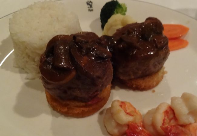 お肉がおいし〜い